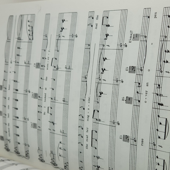 The Simon & Garfunkel Collection:18 Songs for Piano, Guitar, Vocals, 1988, SC - Picture 8 of 16